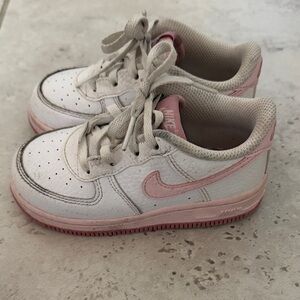 Nike Kids White and Pink Sneakers